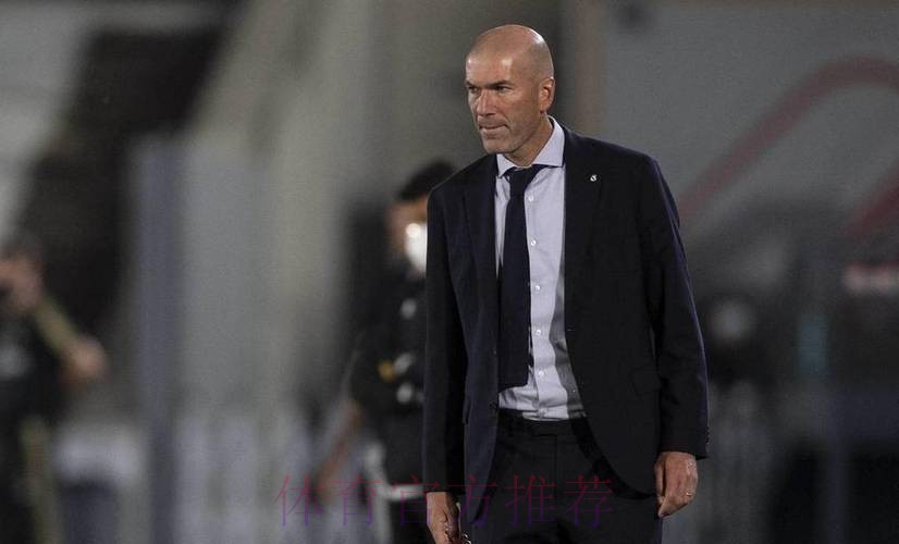 阿斯:马塞洛没有回报齐达内信任 在攻防两端消失 阿斯:马塞洛没有回报齐达内信任 在攻防两端消失