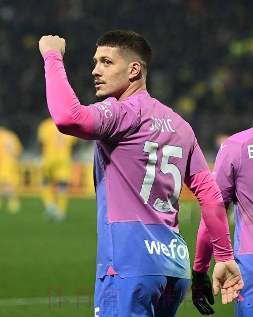 约维奇希望自己留队 但皇马会听取相关报价 约维奇希望自己留队 但皇马会听取相关报价